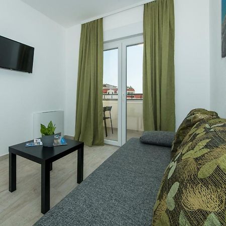 Apartmani Spiline - Mia Baska Voda Luaran gambar