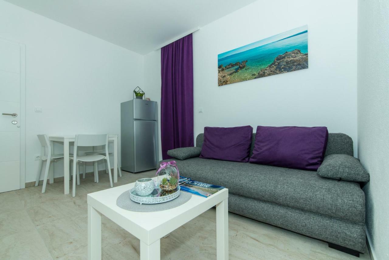 Apartmani Spiline - Mia Baska Voda Luaran gambar